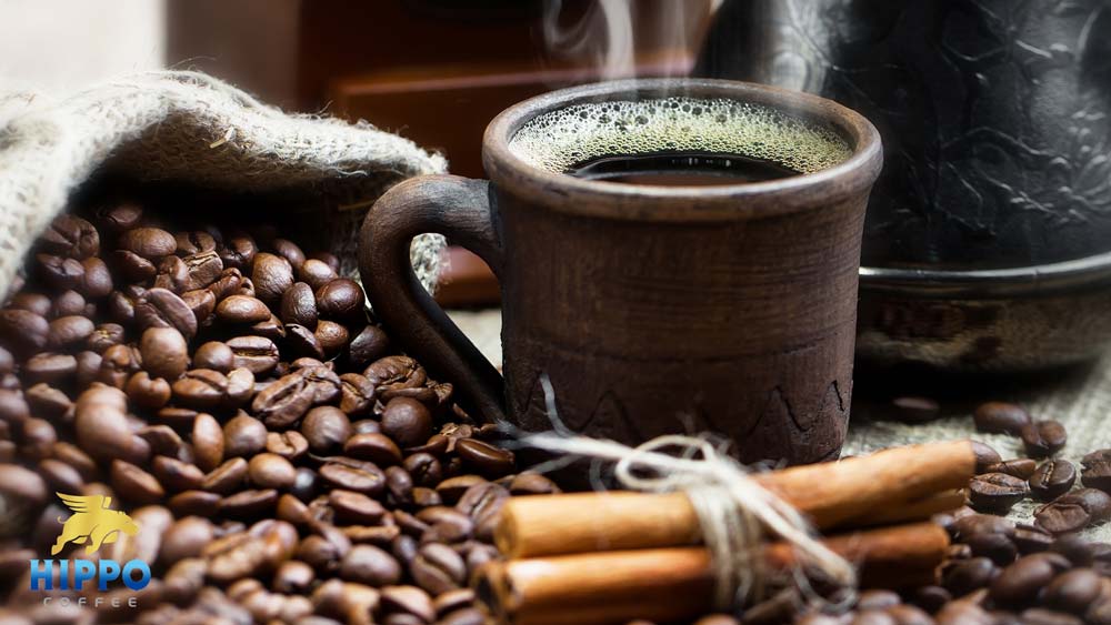 قهوه تجاری یا قهوه کامرشیال چیست؟ تفاوت آن با قهوه اسپشیالیتی